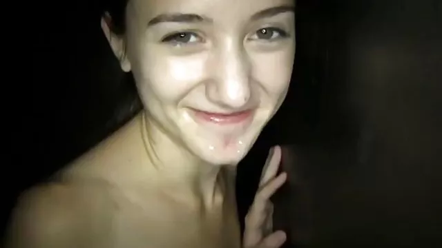 XXX بدون ثبت نام ایستاده کوچک سیاه و سفید دانلودفیلم سوپر بکن بکن سگ در مقابل مرد